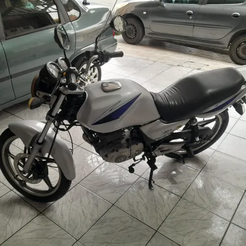 Moto bem cuidada 