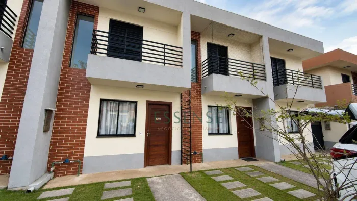 Sobrado à Venda de 78 m² no Condomínio Residencial Casanova Eco Clube Suzano - Jardim Sant