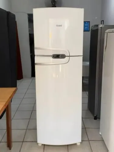 Geladeira branca Consul Frost Free Duplex de duas portas
