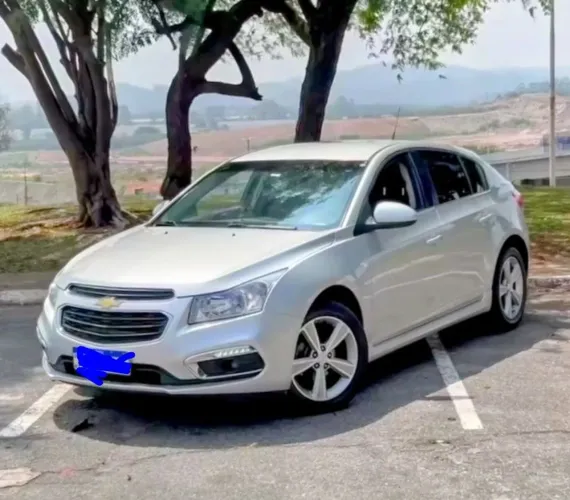 Chevrolet Cruze HB Sport LT 1.8 16V Flexp. 5P AUT 2015