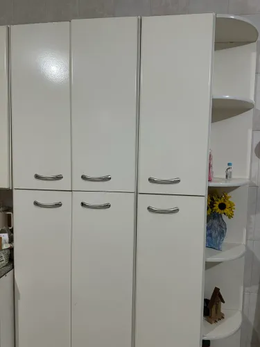 ARMÁRIO DE PAREDE S/ BALCÃO