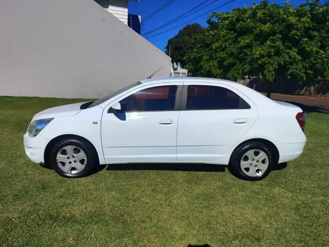 Chevrolet Cobalt LT 1.4 8V Flexpower/econoflex 4P 2013