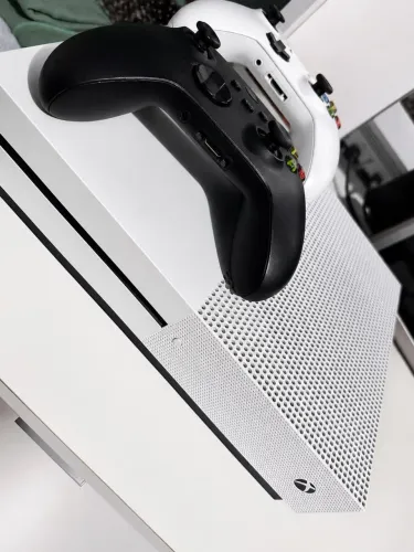 Xbox One s 1tb
