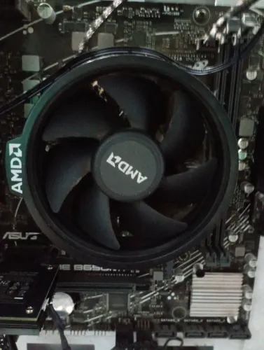 AMD Ryzen 5 7600 3,8Ghz 
