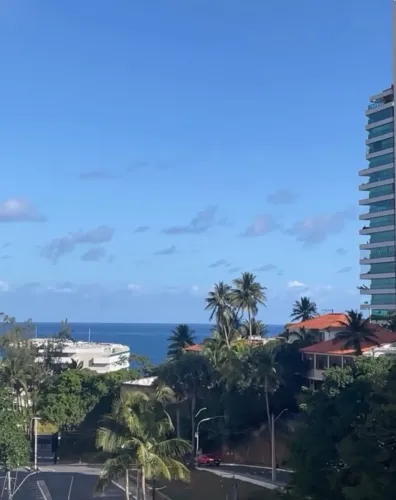 Alugo Quartos na Barra, no portal do carnaval e ao lado da praia