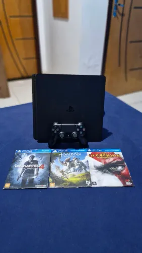 PS4 SLIM 500GB COM 3 JOGOS