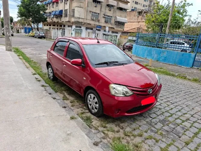 Toyota Etios X 1.3 Flex 16V 5P Mec. 2017
