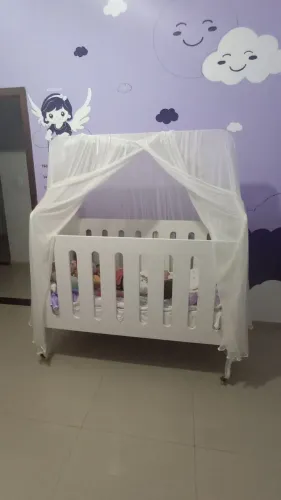 Berço Premium - MDF puro, com colchão.