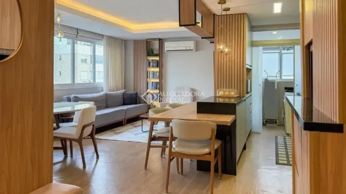 Imóvel para venda possui 89 metros quadrados com 3 quartos em Santana - Porto Alegre - RS