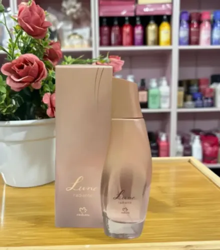 Luna Radiante é delicado na medida certa, com um toque radiante e feminino ? Ideal pro dia