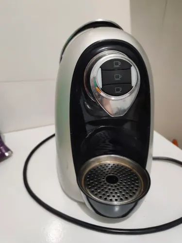 Cafeteira três corações