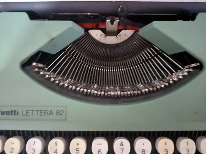 Vendo Máquina Olivetti 