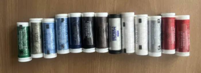 Kit de Linhas de Costura Em Poliéster Com 13 Cores - ainda lacrado