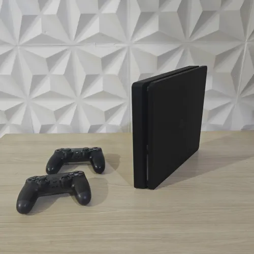 Playstation 4 slim 2 controles 500gb
