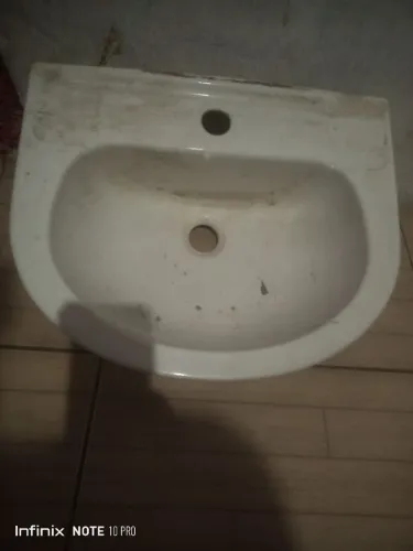 Estou vendendo esse lavatório de mão!