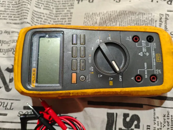 Multímetro Fluke 28ii ip67 industrial