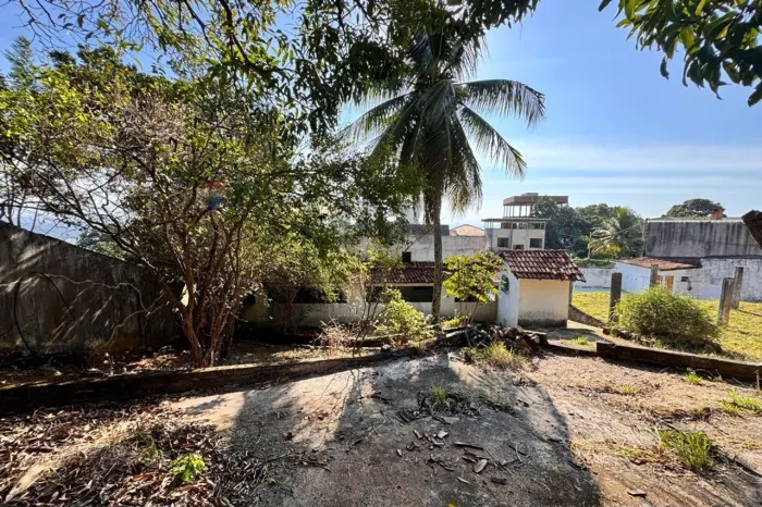 Terreno à venda em Vitória bairro Universitário / Santo Antônio