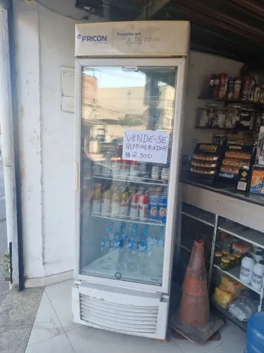Refrigerador expositor.