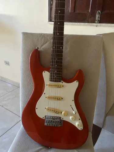 Guitarra Strinberg STS100 Stratocaster - R$ 450