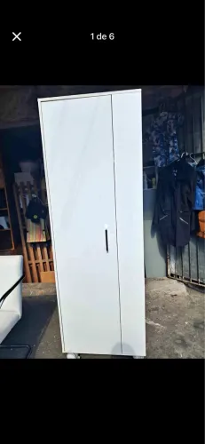 Móvel em ótimo estado 60 X 45 e  1, 80 de altura