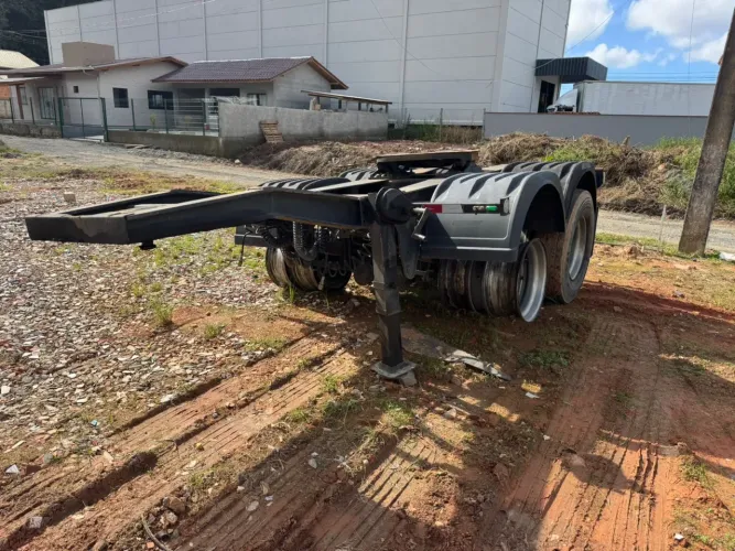 CARRETA E DOLLY PORTA CONTÊINER