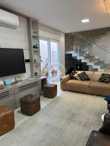 Residência de Alto Padrão no Condomínio Florais dos Lagos codigo: 340674