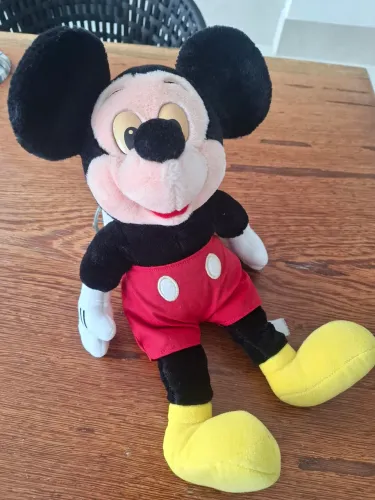 Pelúcias originais Disney