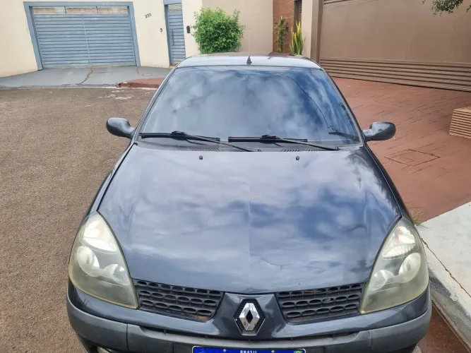 Renault Clio Sed.rt/privil.1.0/1.0 Hi-pow.16v 4P 2003