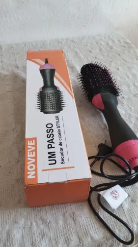 Escova de cabelo,seca e modela