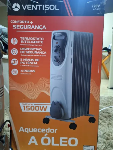 VENDO!!! AQUECEDOR A ÓLEO EM PERFEITAS CONDIÇÕES, USADO APENAS UMA VEZ!! 