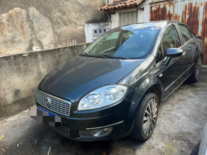 Fiat Linea T-jet 1.4 16V Turbo 4P 2011