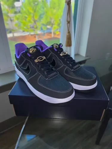 AirForce 1 LV8 EMB
