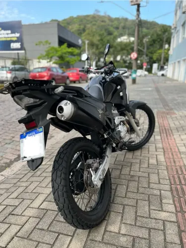 Moto XRE 300 abs