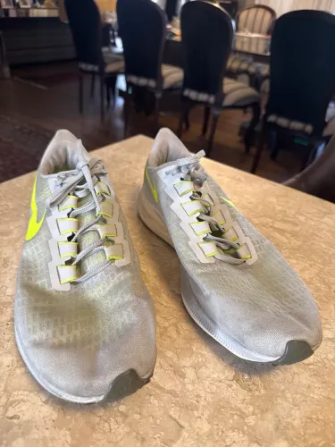 Tênis masculino marca NIKE MODELO ZOOM PEGASUS 37