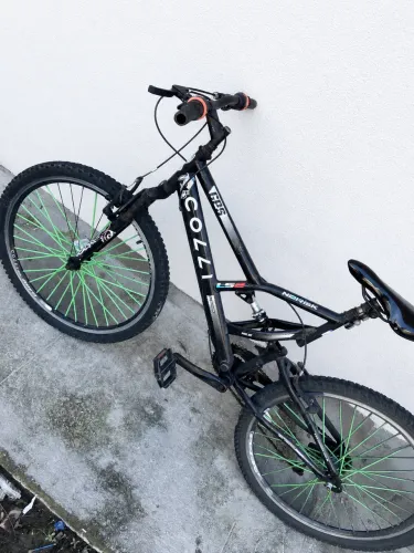 Vende-se bike faça, valor pode ser negociável!