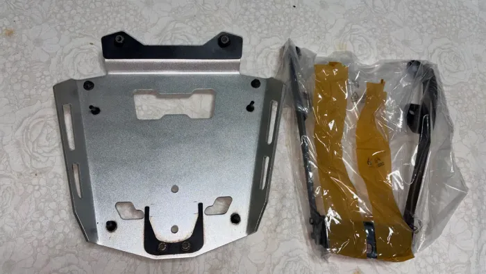 Suporte Top Case GIVI BMW GS e GS1250