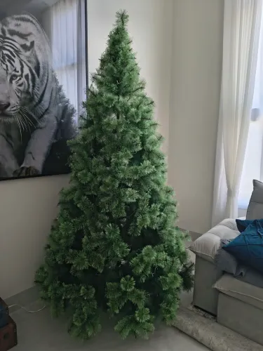 Árvore de Natal 2,10 metros