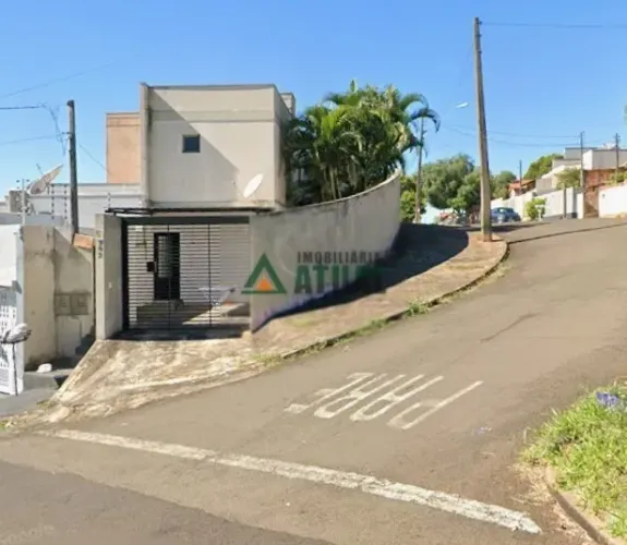 CASA COM 2 QUARTOS A VENDA EM CAMBÉ.