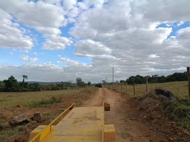 chácara 1.100m2 50 km de Goiânia