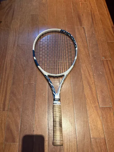 Raquete Babolat versão Wimbledon 