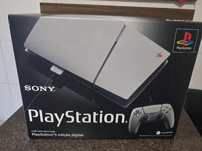 Console PlayStation 5 Edição Slim Digital, SSD 1TB, , Bundle Edição Limitada De 30 anos
