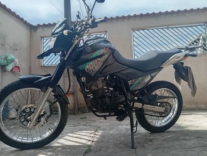 Chega de ônibus lotado! Xtz 150 cc ? super econômica