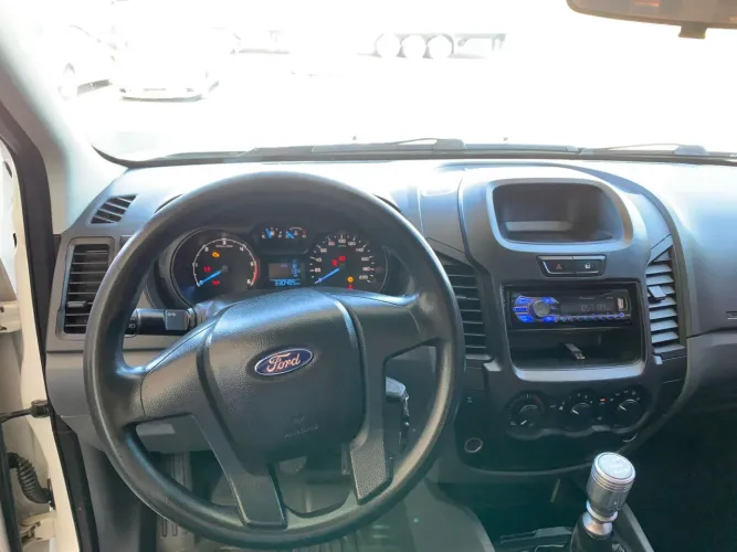 Ford Ranger XL 2.2 4X4 CD Diesel Mec. 2014