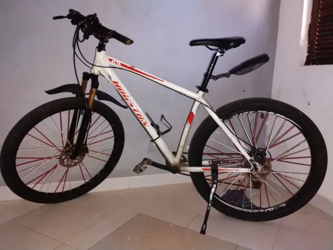 Bike aro 29 com freio hidráulico quadro tamanho 19