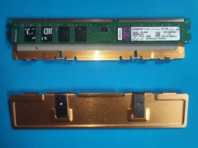 MEMORIA Ram Kingston DDR3 4GB 1333MHZ- KVR1333D3N9/4G-10600
