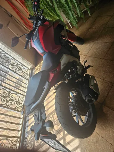 Moto fazer-250 
