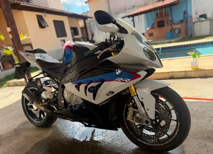 BMW S1000RR Abaixo da fipe