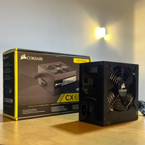 Fonte Corsair CX650M - 650W 80 Plus Bronze Semi Modular