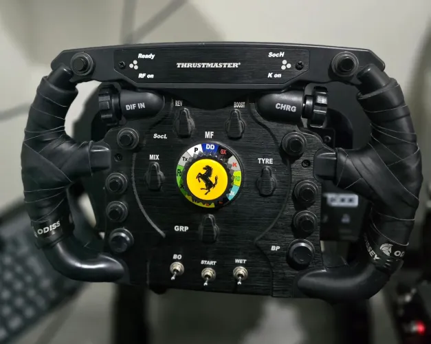 Volante Thrustmaster Ferrari F1 Add-on