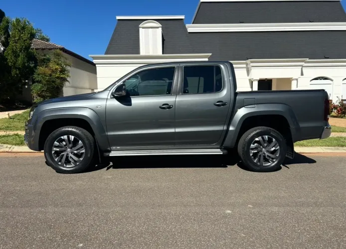 Volkswagen Amarok Highline CD 3.0 4X4 TB Dies. Aut. 2023